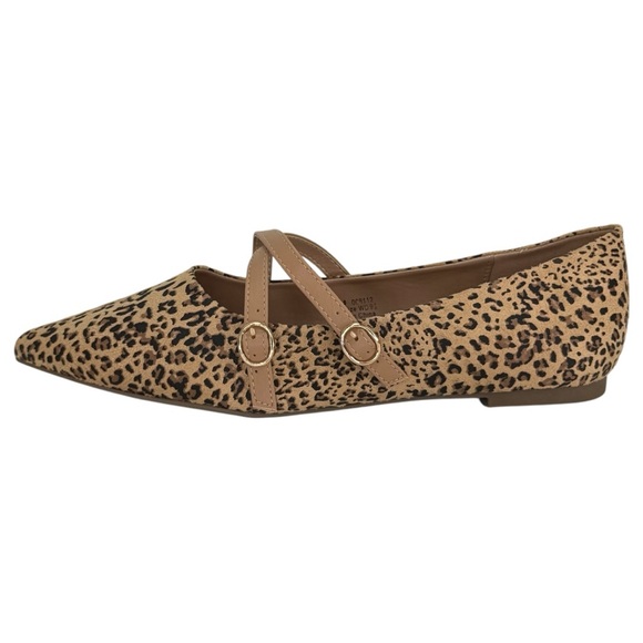 Journee Collection Patricia Leopard Womens Flats Size 9.5W - Picture 3 of 10